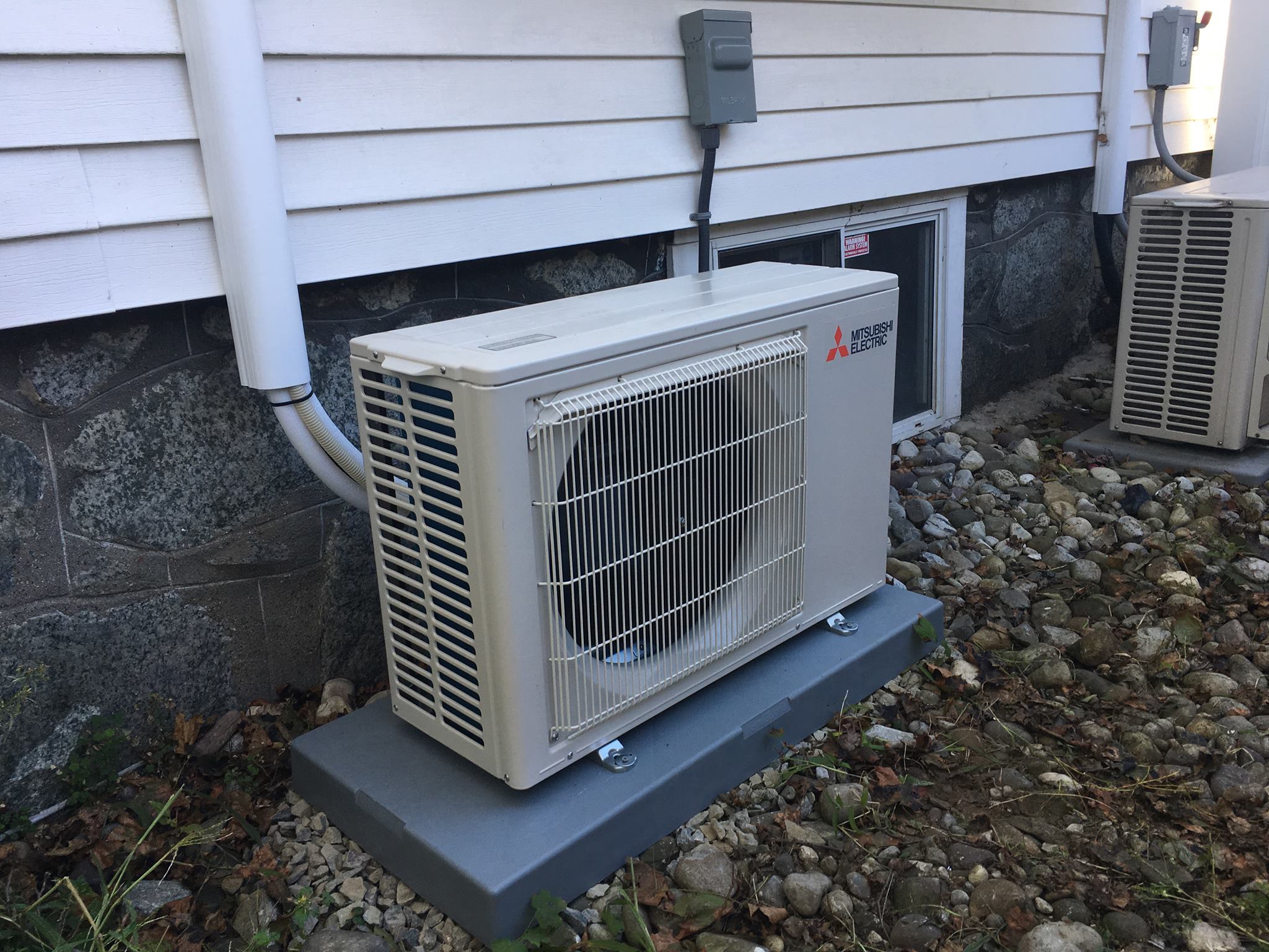 Replace Your Old HVAC System in the Fall - Vasi Refrigeration